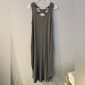 Carly Jean Los Angeles Savannah Maxi Dress